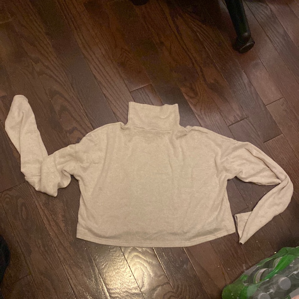 White cropped sweater
